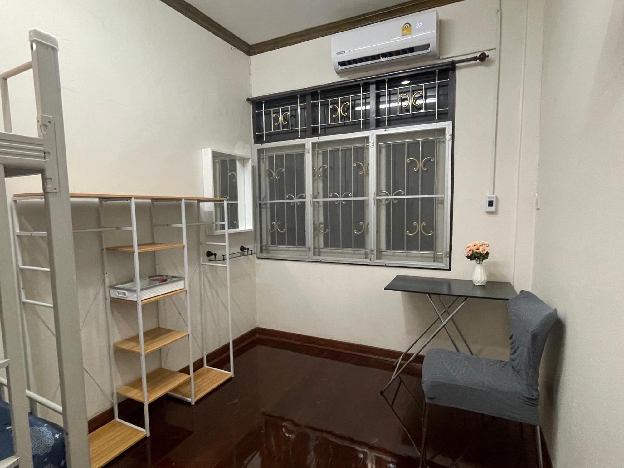 2B Cozy Hostel ตรัง Exteriör bild