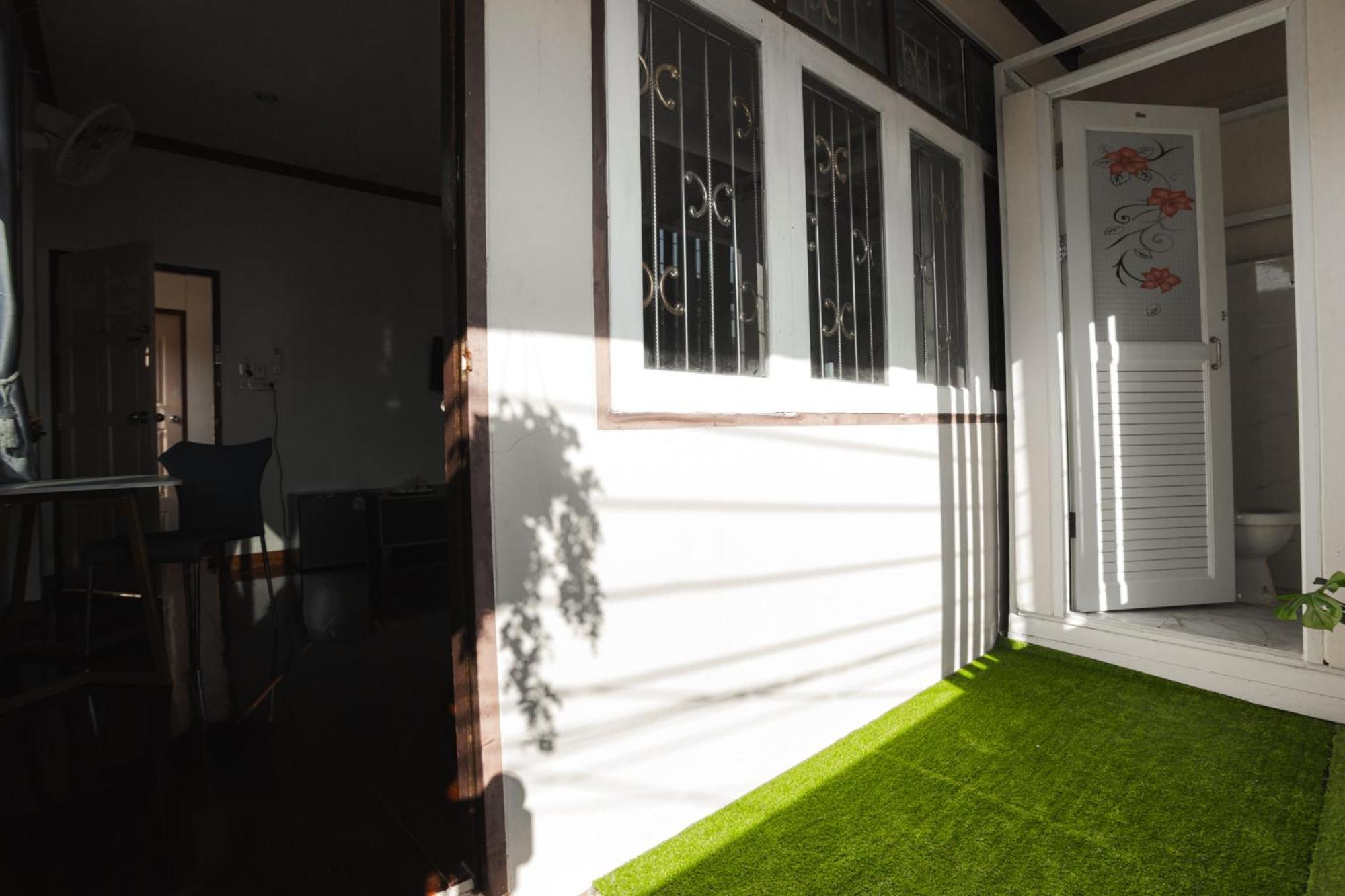 2B Cozy Hostel ตรัง Exteriör bild