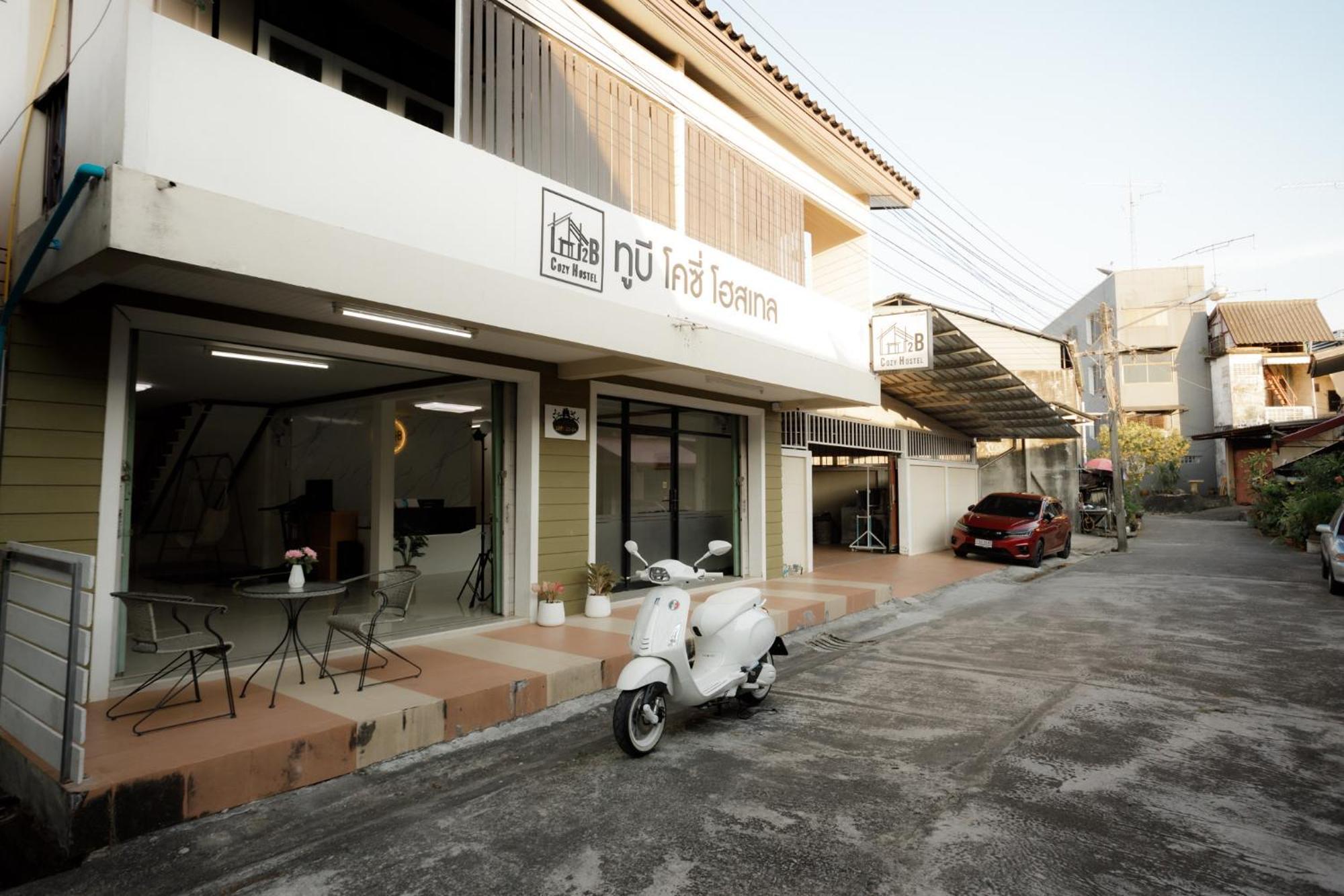 2B Cozy Hostel ตรัง Exteriör bild