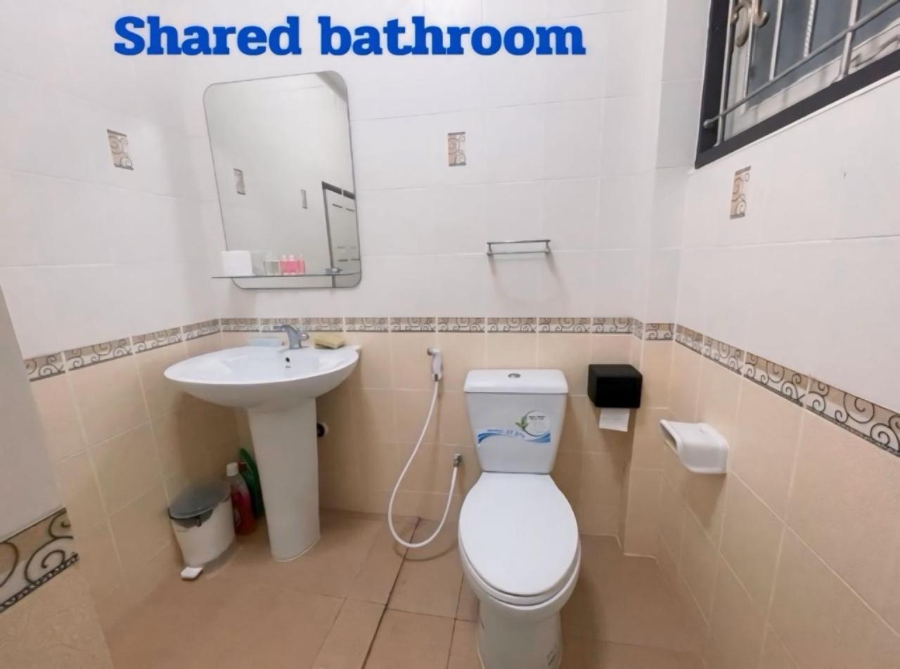 2B Cozy Hostel ตรัง Exteriör bild