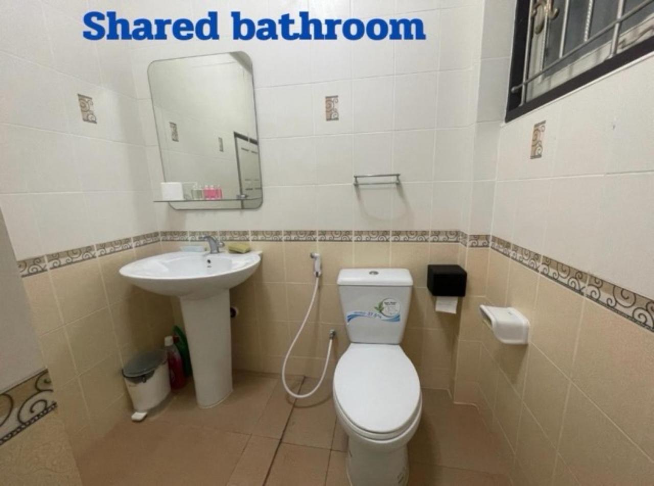 2B Cozy Hostel ตรัง Exteriör bild