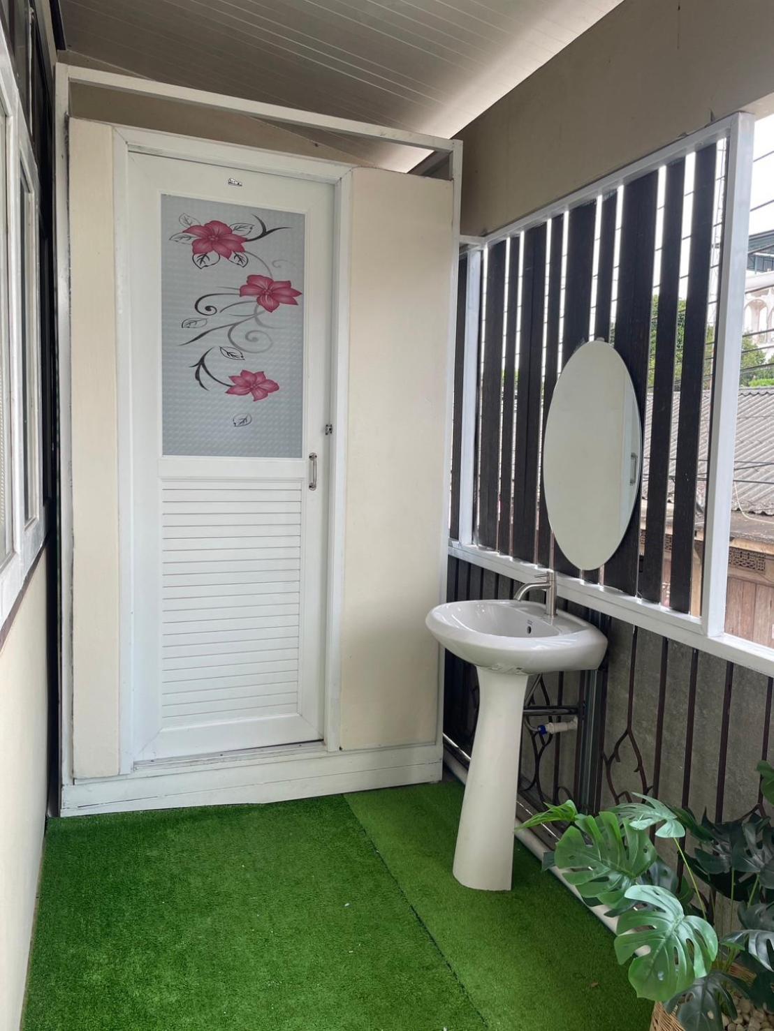 2B Cozy Hostel ตรัง Exteriör bild