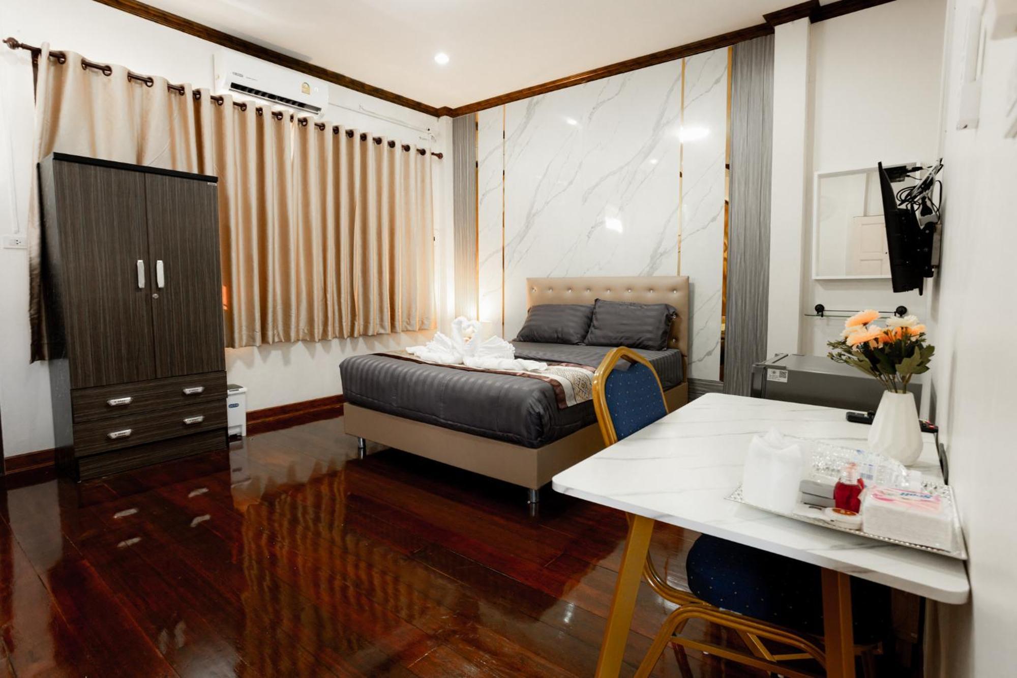 2B Cozy Hostel ตรัง Exteriör bild